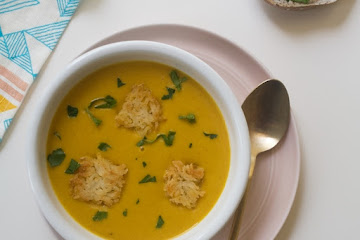 Coconut Curry Carrot Soup w/ Fried Rice Croutons
