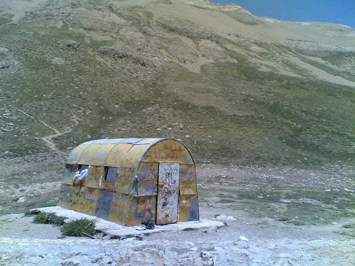 پناهگاه حوض دال دنا ( چشمه پونه ) - 870425 ستوده 