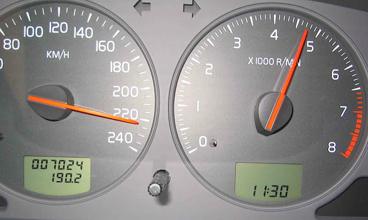 225KM-HR.JPG
