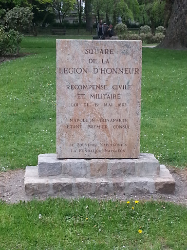 Square De La Légion D'honneur