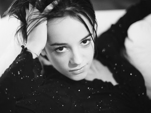 alizee%20(8).jpg