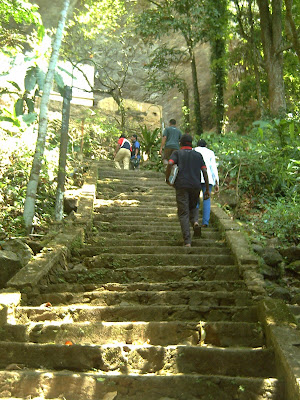 PICT0028-2.JPG