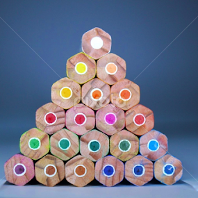 Lápices by Erick Castro Alvarado - Abstract Patterns