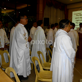 The Priest by Padz Eef - Fotografo - People Professional People