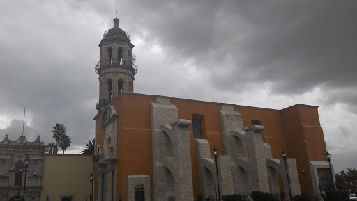 Templo San Juanita De Los Lagos 
