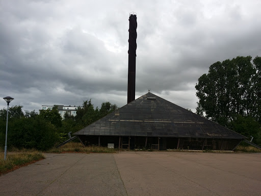 Glas Pyramid