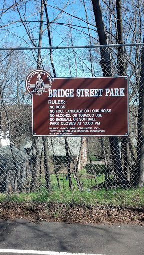 Bridge Street Park