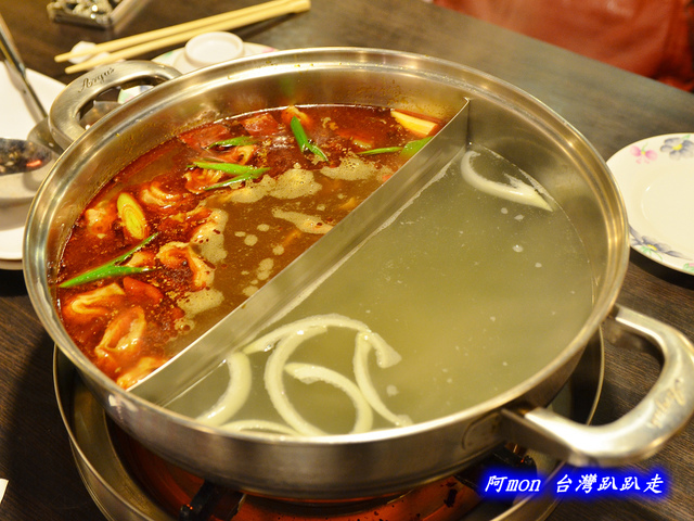 花椒記麻辣鴛鴦鍋吃到飽~價格便宜且好吃CP值夠高(大推)