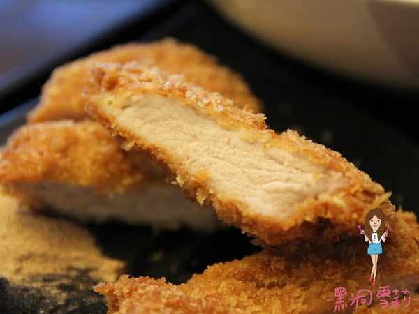 中壢「中華拉麵王」．好吃豬排