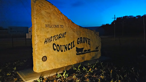 Welcome to Council Grove Sign