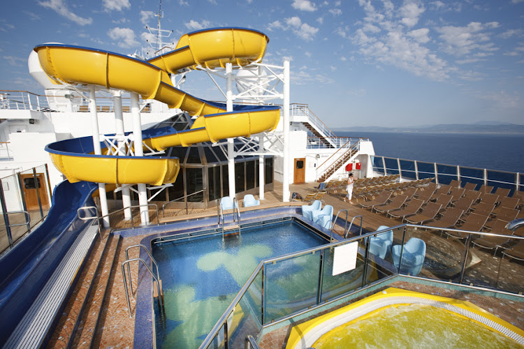 The Lido Bamba pool, whirlpool and waterslide on Costa Pacifica.