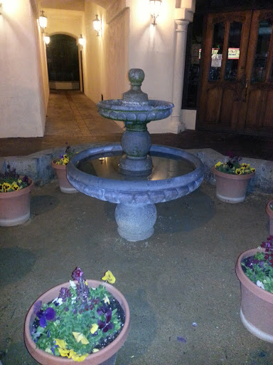 Fountain on Roy Croft