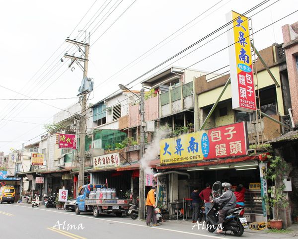 【宜蘭-經典小吃】大鼻南手工銅板包子‧30年老店愛玉
