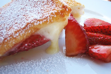 Strawberry Grilled Cheese Sandwiches