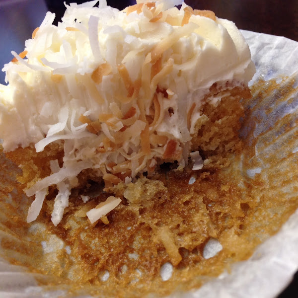 This was a Toasted Coconut cupcake.  Worth a trip just for this.  YUMMY!