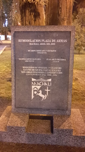Placa Remodelacion Plaza De Armado 