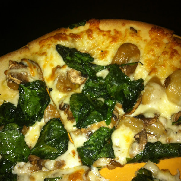 Gluten free "wild child" pizza. The only changes I made was no blue cheese and regular mushroosinste