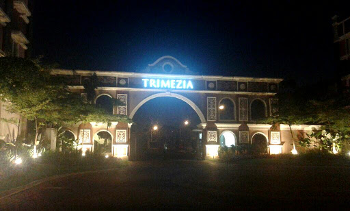 Trimezia Gate