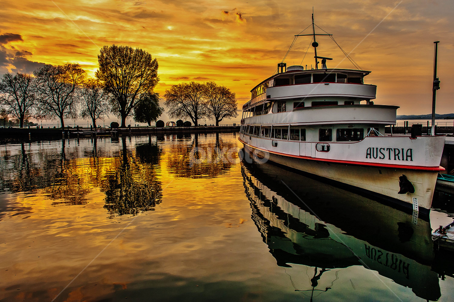 Sunset in Harbour! by Jesus Giraldo - Transportation Boats
