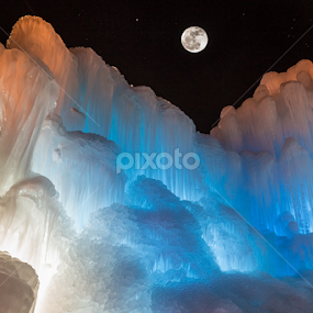 Ice Castles in the Sky by Glenn Pearson - Landscapes Starscapes