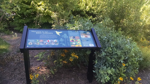 Moose Hill Bird Garden