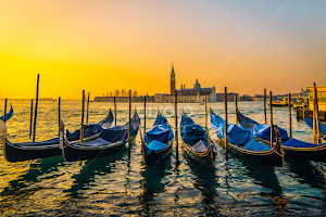 by Albin Bezjak - City,  Street & Park Neighborhoods