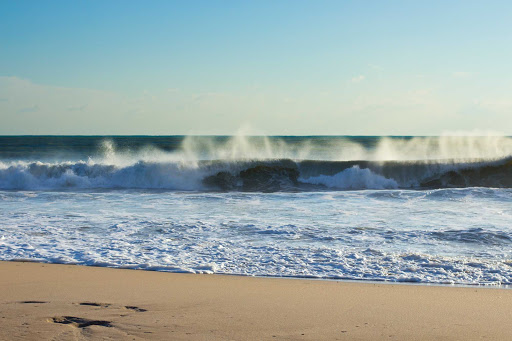 Morning waves in Fort Lauderdale, Florida.