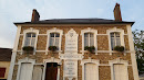 Mairie De Henonville