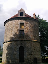 Pigeonnier Du Château fort