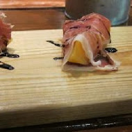青春TAPAS 西班牙海鮮餐餐酒館