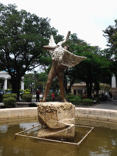 Bacolod Plaza Sculpture