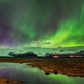 Aurora over Skaftafell, Iceland by Mark Smith - Landscapes Starscapes