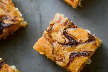 Pumpkin Bars with Nutella Swirl