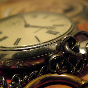 by Sonja Stajic - Artistic Objects Antiques