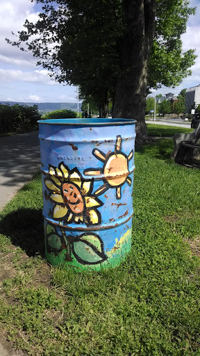 Smiling Sunflower Waste Can