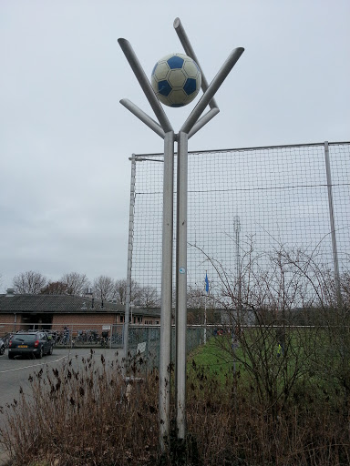 Voetbal-sculptuur