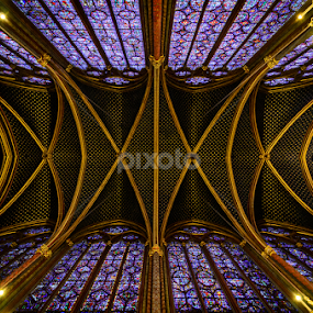 Looking Up in Sainte Chapelle by Dee Zunker - Buildings & Architecture Places of Worship
