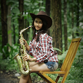 by Jerry Tracker - People Fashion