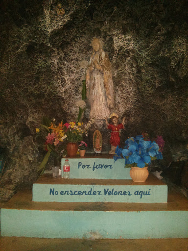 Virgen De La Piedra