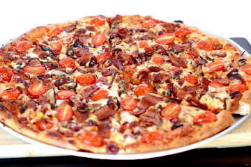 Hungry-Man's Pizza