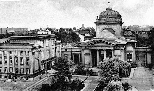 The Great Synagogue and the Institute for Judaic Studies on Tłomackie Street