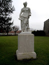 La statue du parc de l'Hôtel d