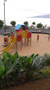 Parque Infantil En La Playa 