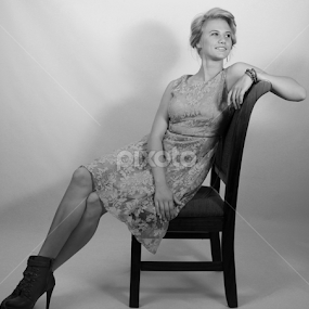 Marilyn Monroe by Wimpie Theron - Black & White Portraits & People