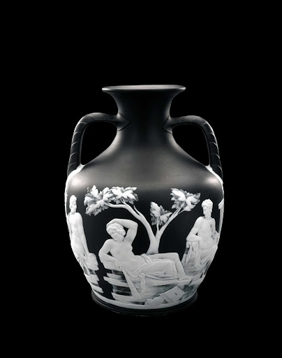 vase (copy of Portland vase)