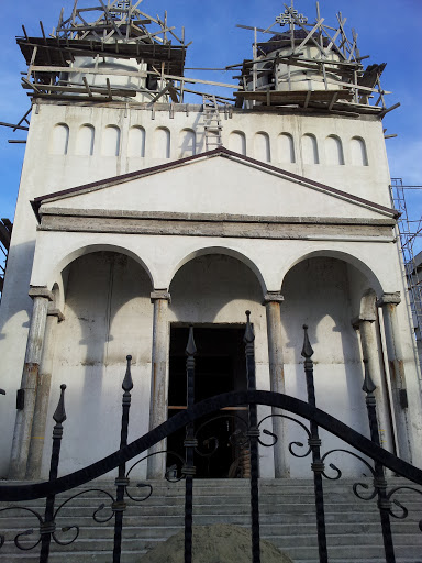 Sf. Arh. Mihail Si Gavril Orthodox Church