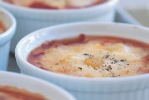Baked Eggs with Spicy Tomato Sauce