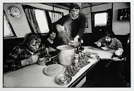 TX34 Sola Gratia. Snert eten