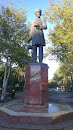Памятник Славянову Н.Г.