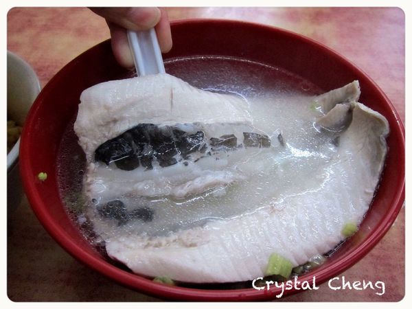 南港無刺虱目魚 清甜虱目魚湯＋好肥美虱目魚肚 大推！！